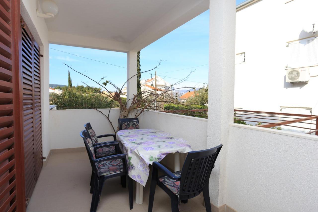 Apartments By The Sea Slatine, Ciovo - 16345 المظهر الخارجي الصورة