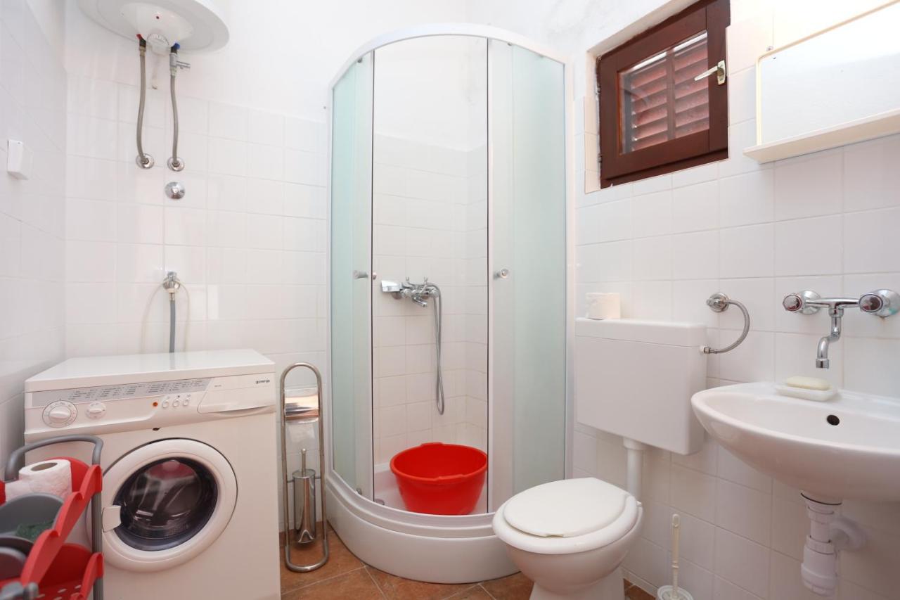 Apartments By The Sea Slatine, Ciovo - 16345 المظهر الخارجي الصورة